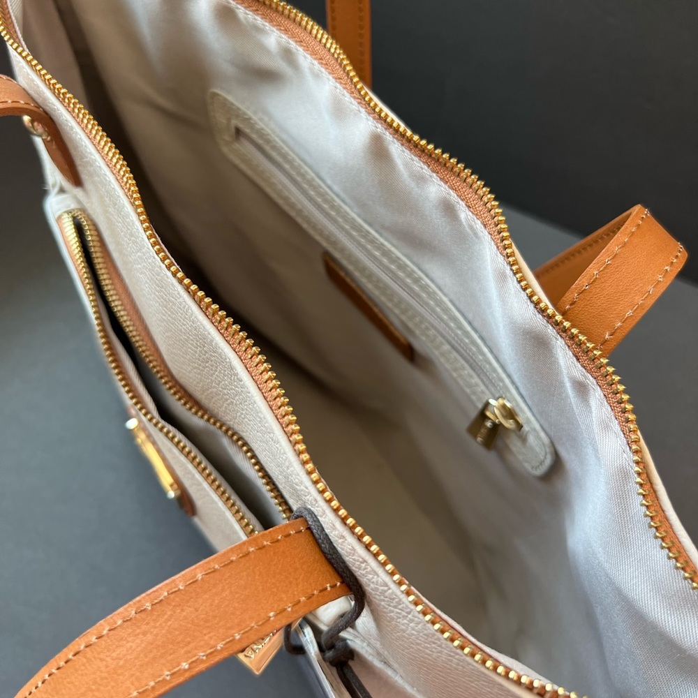 NWT VALENTINA TOTE SATCHEL HANDBAG LEATHER - Picture 6 of 8